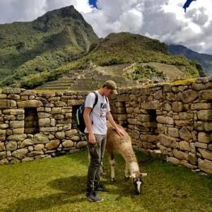 Meet your Posher, Edwin